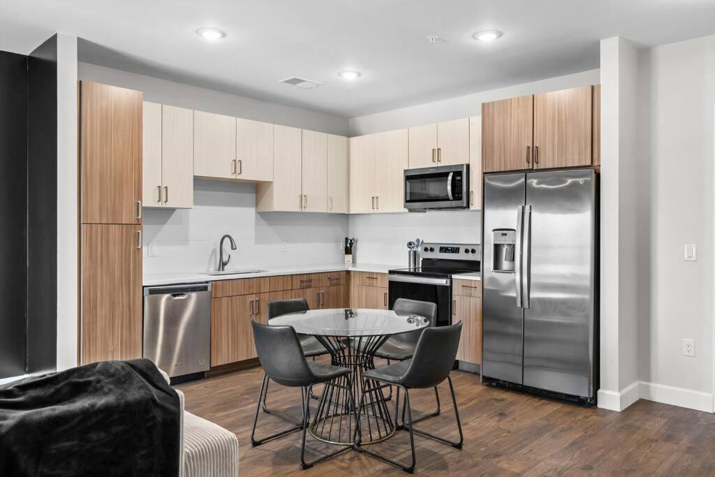The Hollywood Suite The Gulch Νάσβιλ Εξωτερικό φωτογραφία